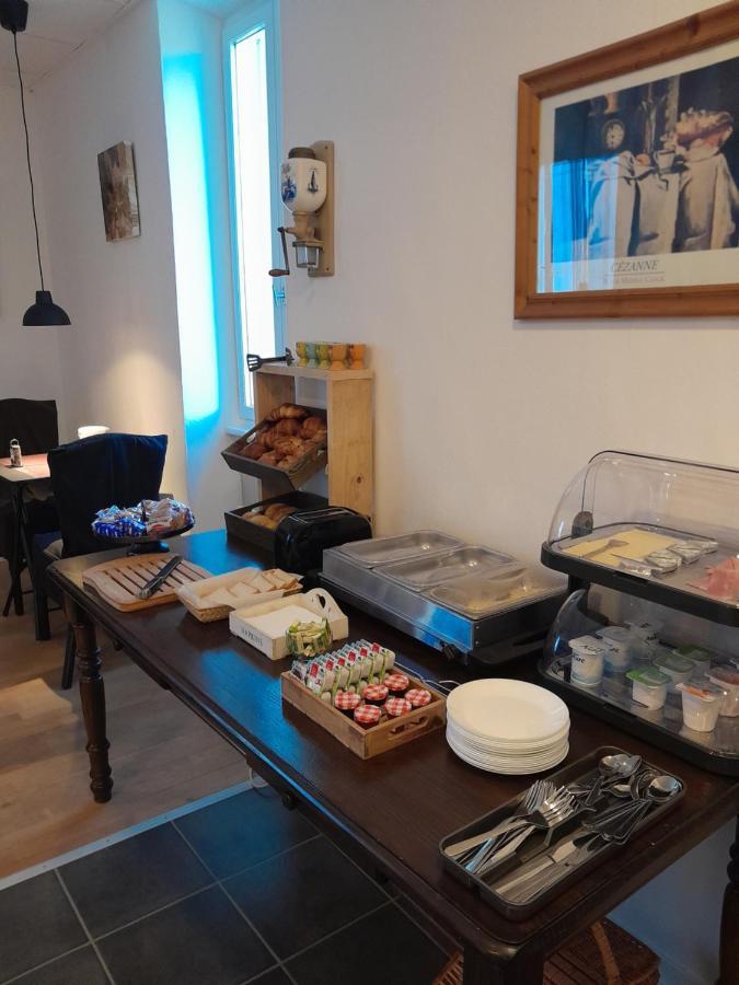 Bed and Breakfast Sur La Bonnefooi Prades-sur-Vernazobre Exteriér fotografie