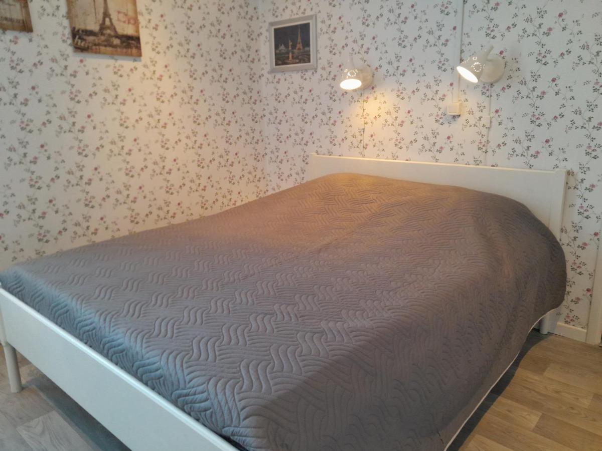 Bed and Breakfast Sur La Bonnefooi Prades-sur-Vernazobre Exteriér fotografie