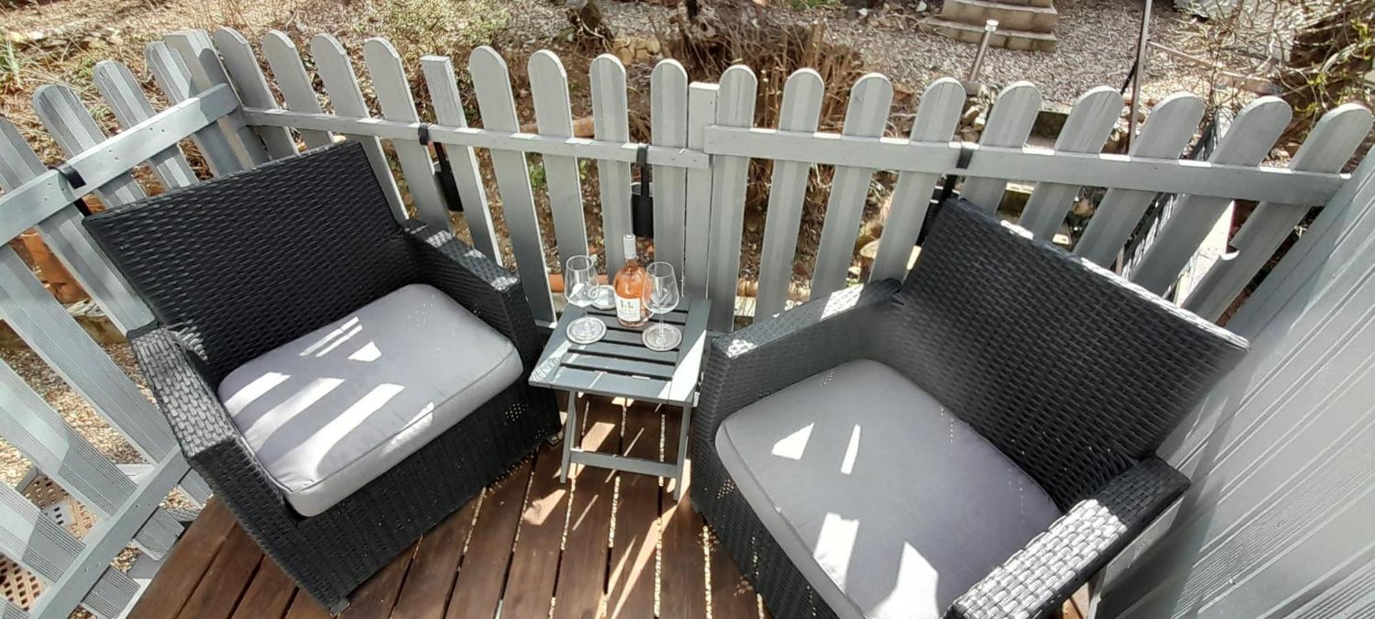 Bed and Breakfast Sur La Bonnefooi Prades-sur-Vernazobre Exteriér fotografie