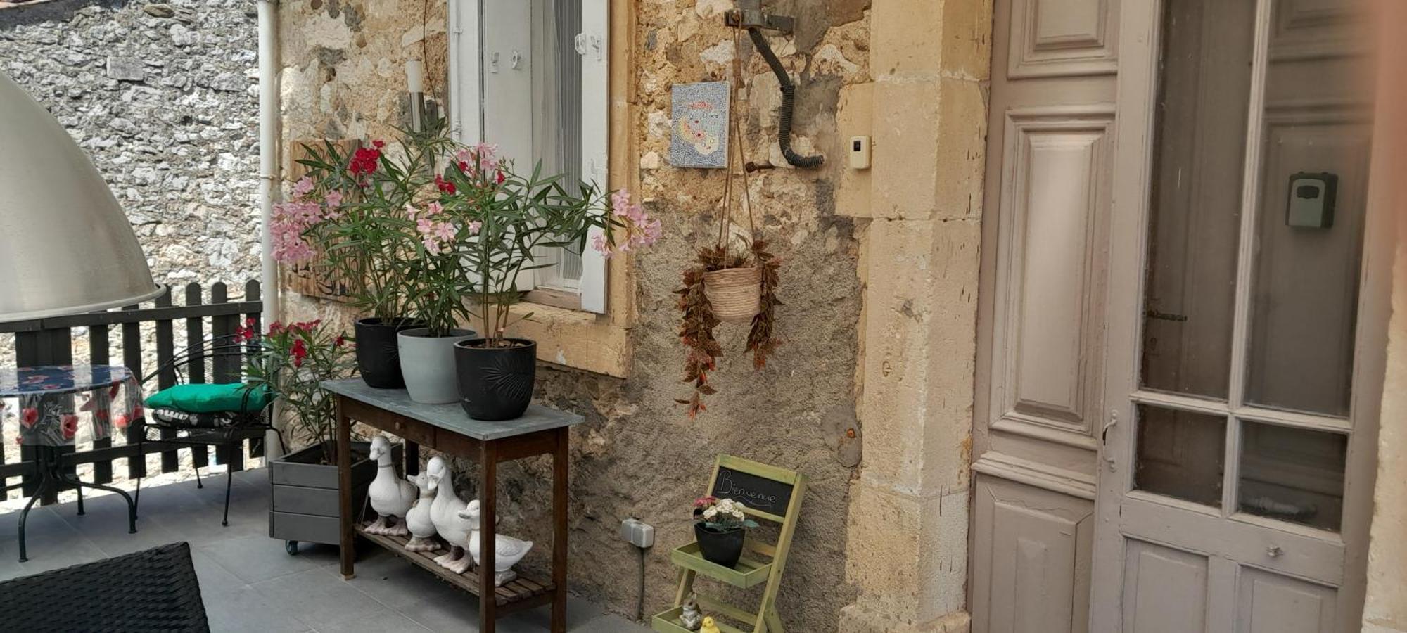 Bed and Breakfast Sur La Bonnefooi Prades-sur-Vernazobre Exteriér fotografie